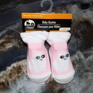SEASONAL COLLECTION HALLOWEEN PINK GHOST BABY BOOTIES W/GRIPPER BOTTOMS NEW